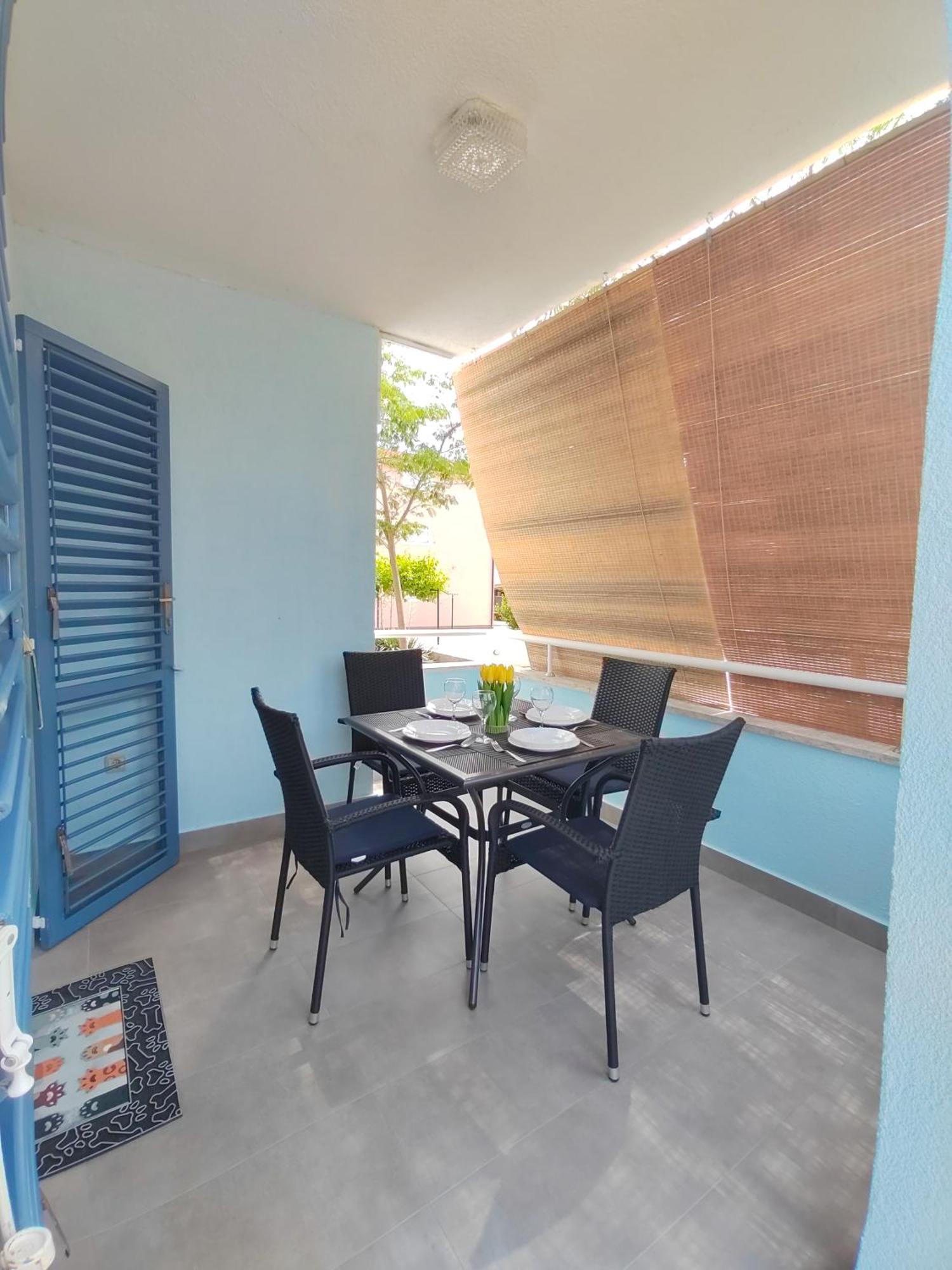 Appartement Apartman Karmen à Srima Extérieur photo
