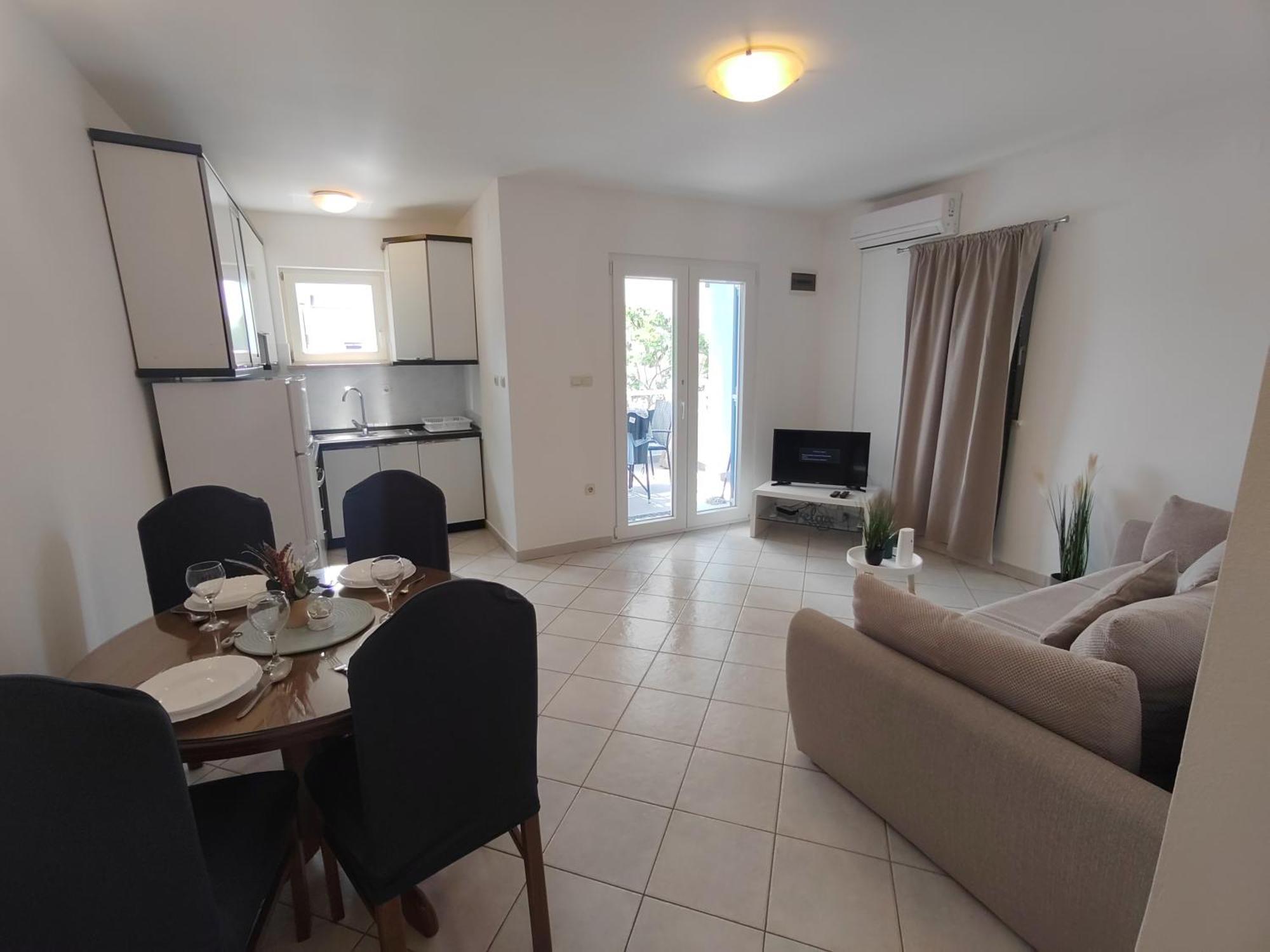Appartement Apartman Karmen à Srima Extérieur photo